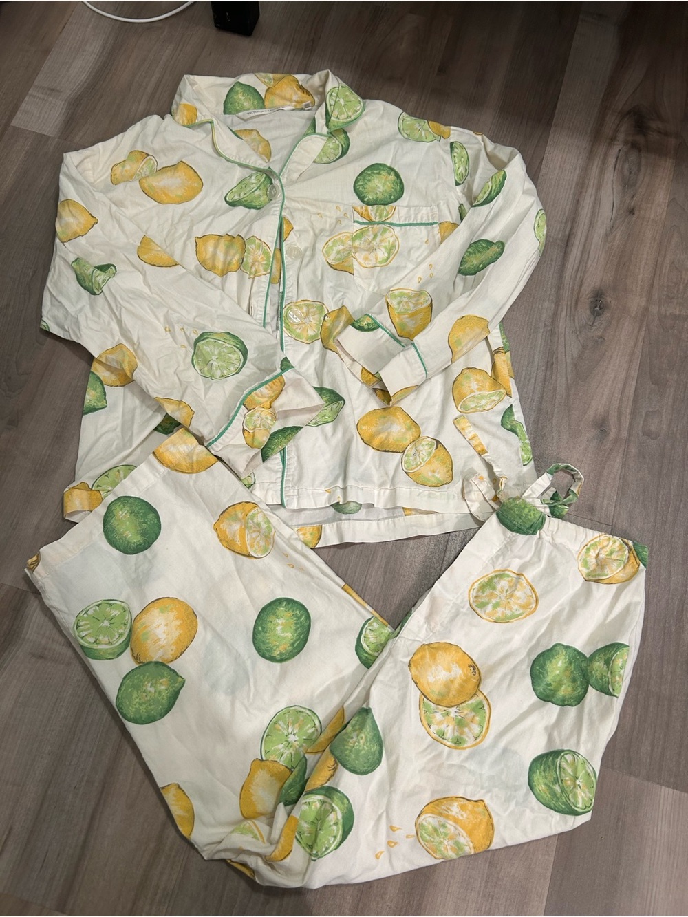 Vintage Victoria’s Secret lemon and lime pjs size small